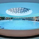 Ans Hanza Tower No 530 - Swimming Pool, Sauna, Jacuzzi, Viewing Terrace Апартаменти Щецин