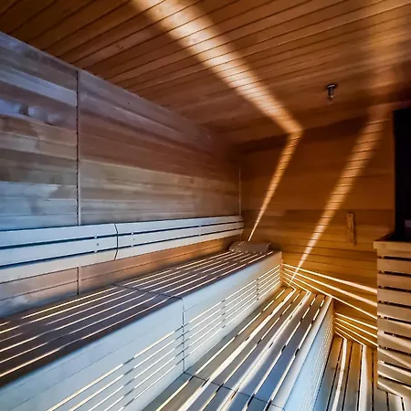 Hanza Tower No. 530 - 5th Floor, Balcony, Swimming Pool * Szczecin