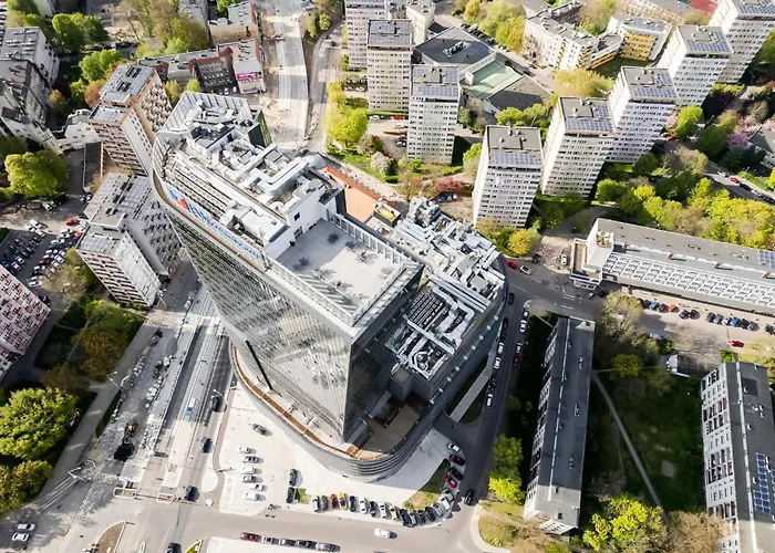 Apartment Ans Hanza Tower No 530 - Swimming Pool, Sauna, Jacuzzi, Viewing Terrace Stettin