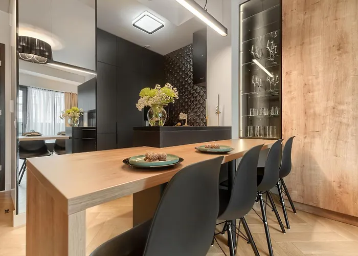 Ans Hanza Tower No 530 - Swimming Pool, Sauna, Jacuzzi, Viewing Terrace * Stettin